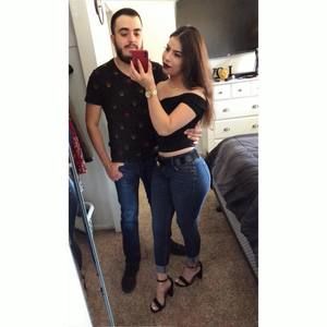 Meet your Posher, Anna karina